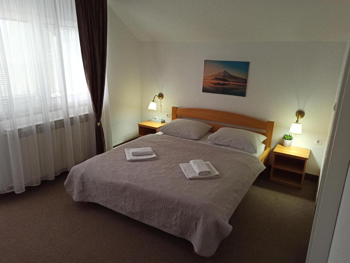 Guesthouse Kovacevic Korenica Εξωτερικό φωτογραφία
