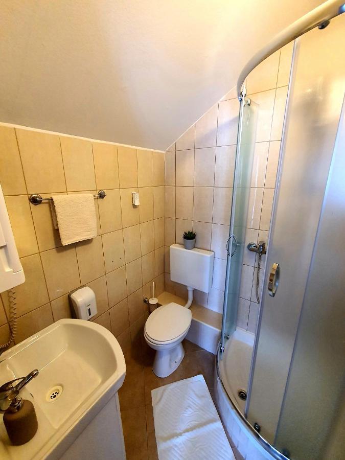 Guesthouse Kovacevic Korenica Εξωτερικό φωτογραφία