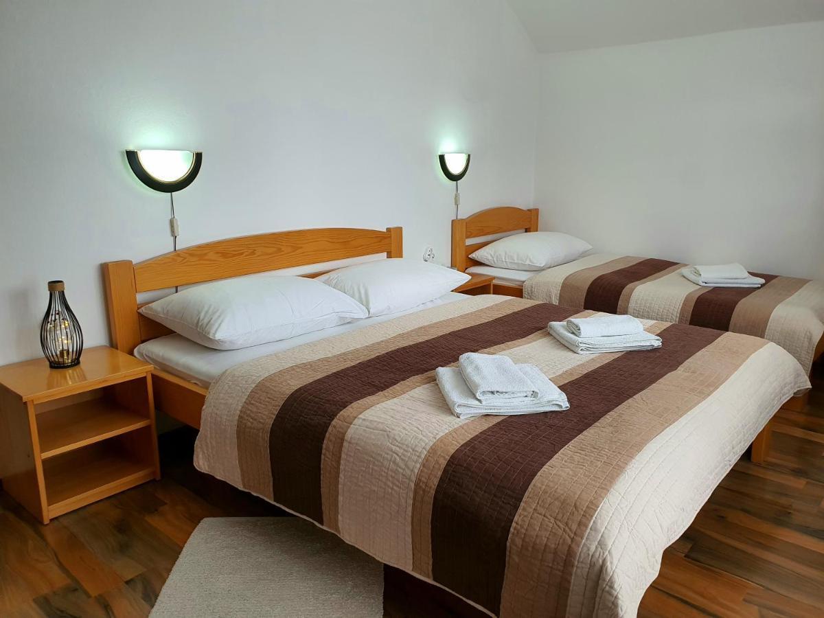 Guesthouse Kovacevic Korenica Εξωτερικό φωτογραφία