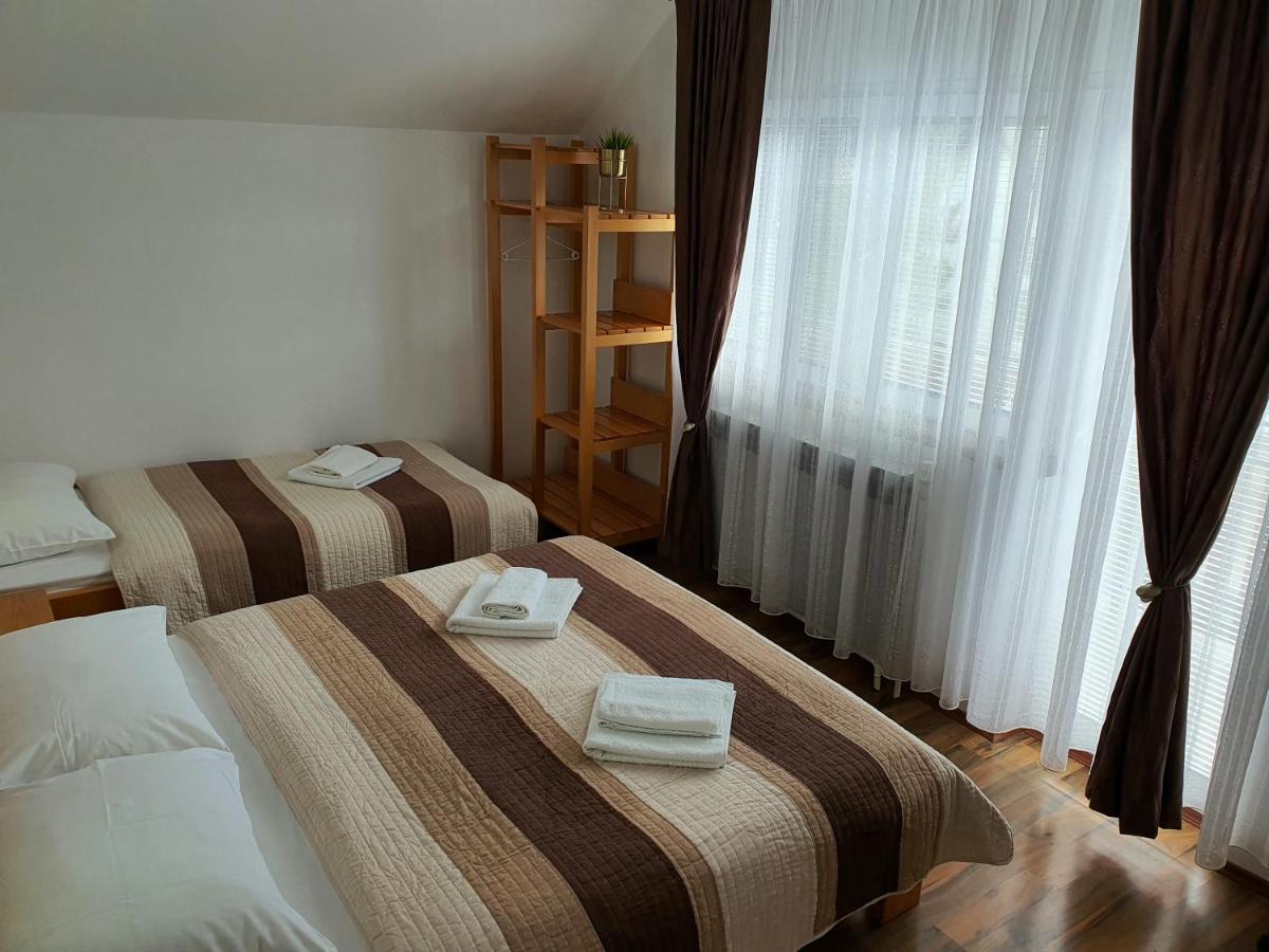 Guesthouse Kovacevic Korenica Εξωτερικό φωτογραφία