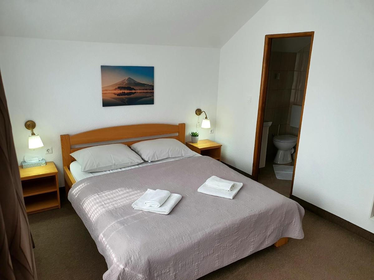 Guesthouse Kovacevic Korenica Εξωτερικό φωτογραφία