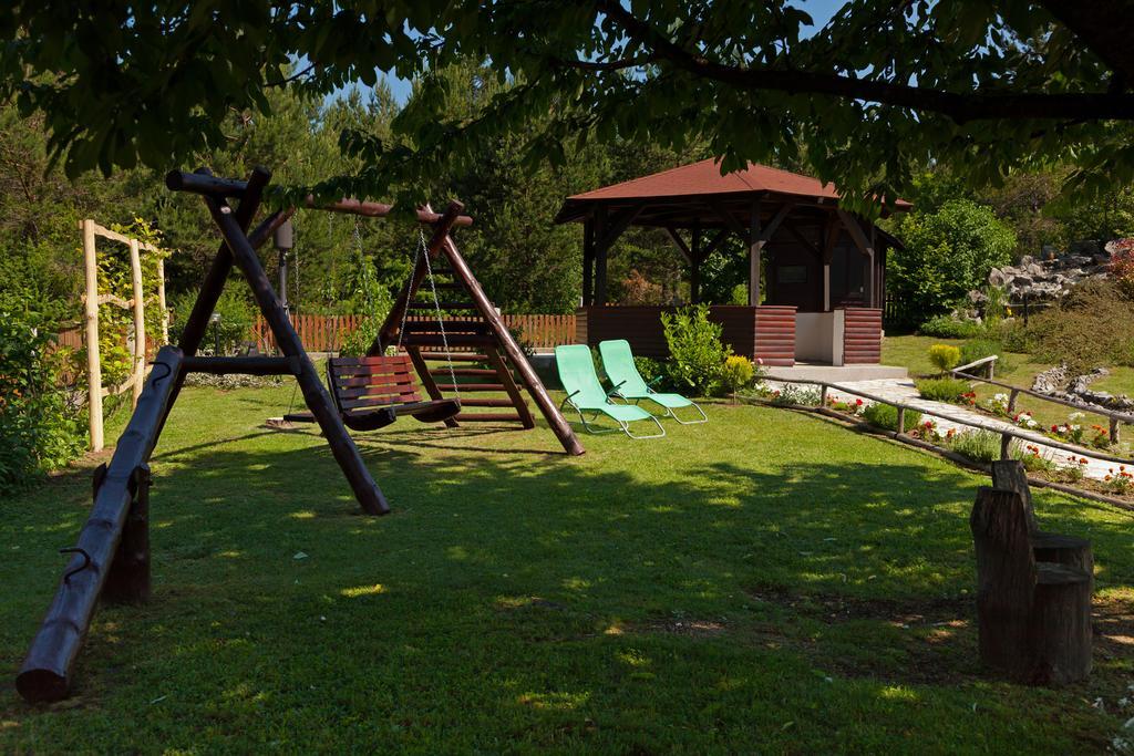 Guesthouse Kovacevic Korenica Εξωτερικό φωτογραφία