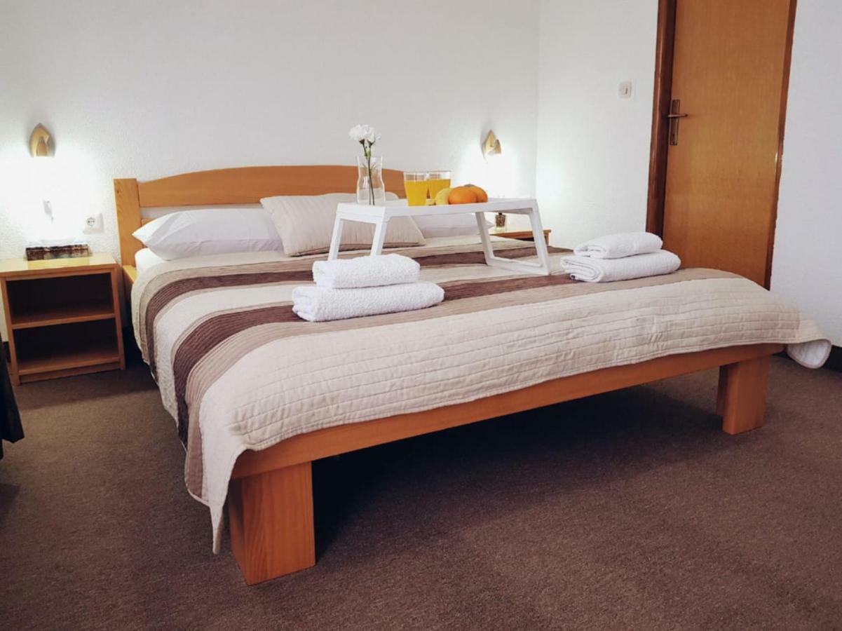 Guesthouse Kovacevic Korenica Εξωτερικό φωτογραφία